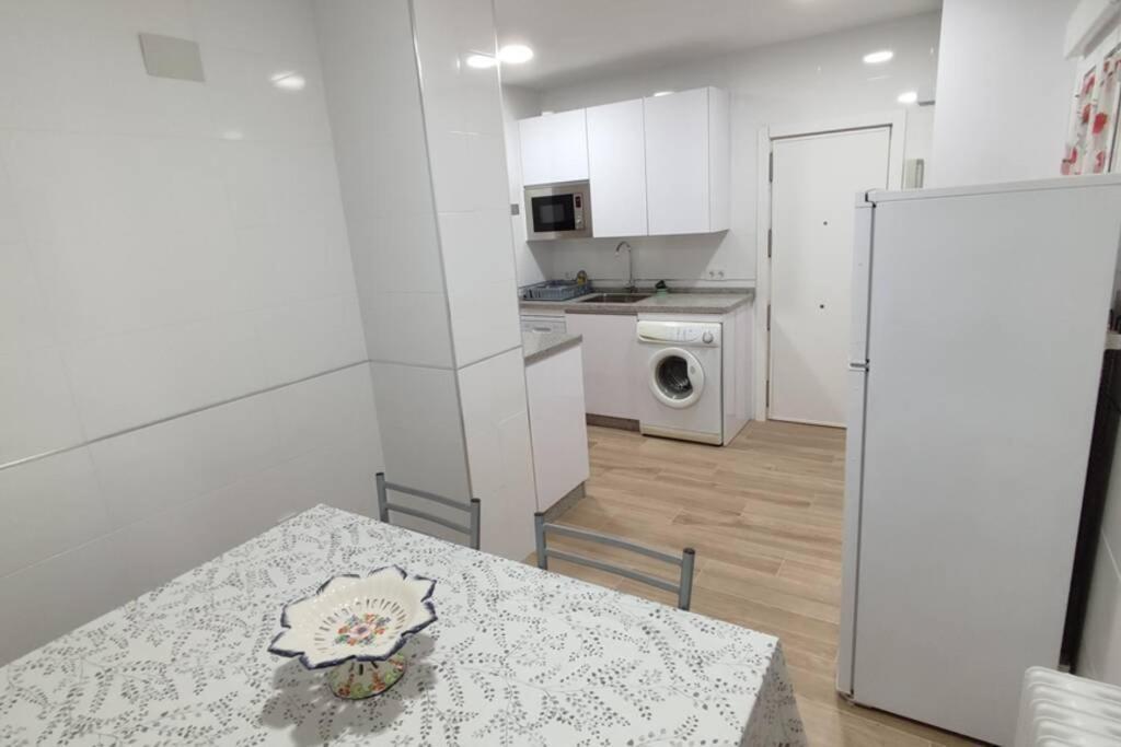 Appartement Muy Céntrico, A 8 Min Del Ave Andando, Reformado. à Cordoue Extérieur photo